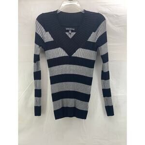 Miss guided M women’s stretch V-neck sweater